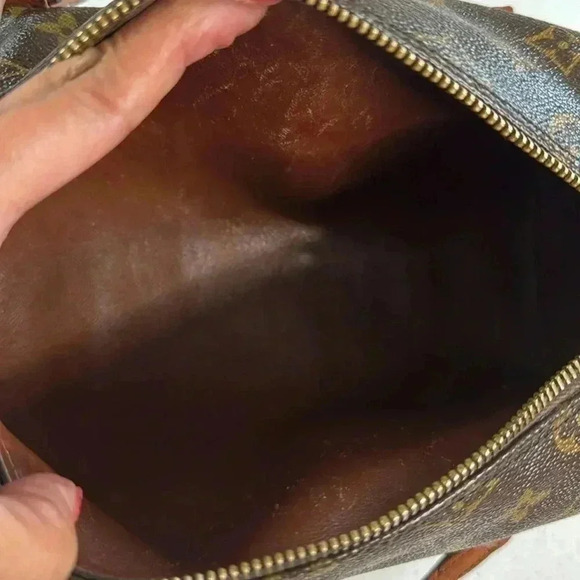 Louis Vuitton PM Papillon 26 Bag Monogram Vintage Authentic w/ Dust Bag - Picture 13 of 17